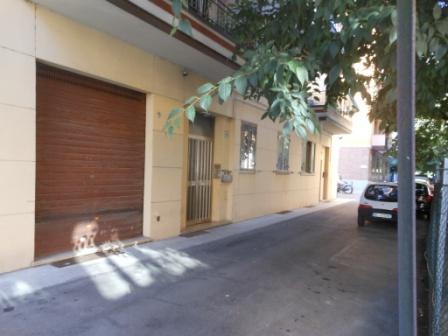 Portone di accesso da cortile laterale 1